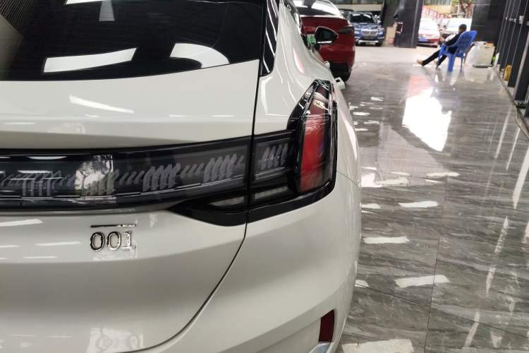 Used Zeekr 001 2023 WE Edition 86 kWh