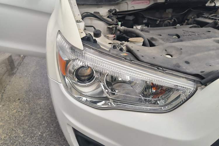 Used Mitsubishi ASX 2013 2.0L CVT Two-Wheel Drive Elite Edition