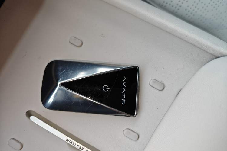 Used Avatr 06 2025 Pro Range-Extended Edition
