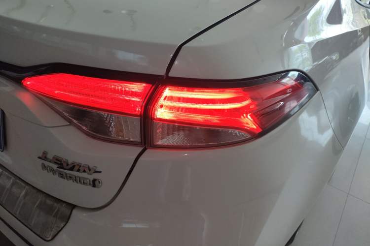 Used Toyota Levin 2022 Dual-Motor 1.8H E-CVT Leading Edition Right Rear Taillight