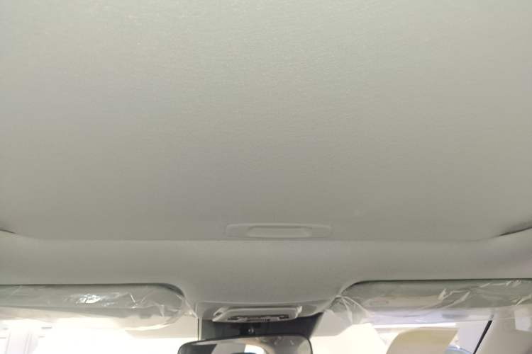 Used Toyota Corolla 2026 Model 1.8L Dual-Engine Elite Edition
