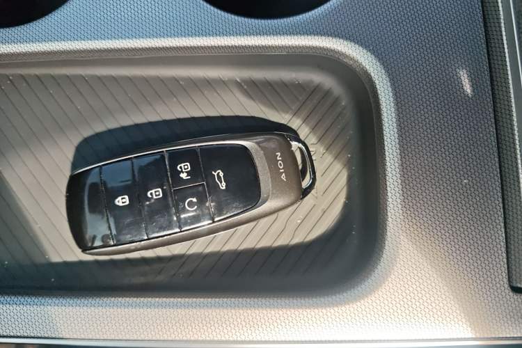 Used AION Y 2023 Younger Star Edition