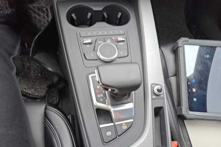 Used Audi A4L 2018 30th Anniversary Edition 40 TFSI Trendy Model
