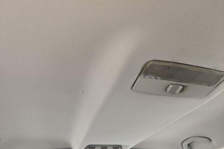 Used Skoda Octavia 2015 Classic Model 1.6L Manual Eado Version Headliner