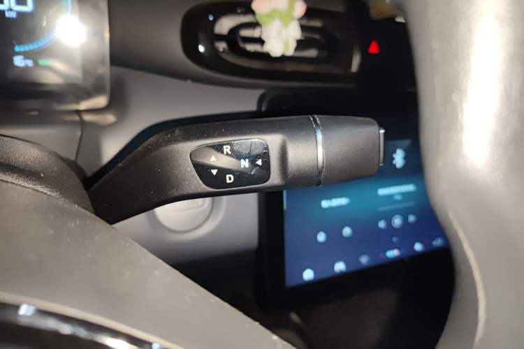 Used Leapmotor T03 2025 310 Comfort Edition Gear Lever