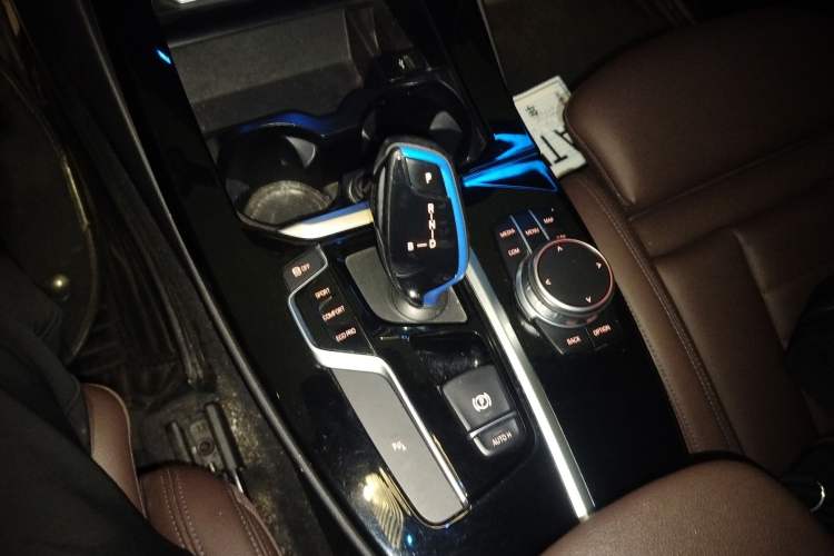 Used BMW iX3 2021 Leading Model Gear Lever