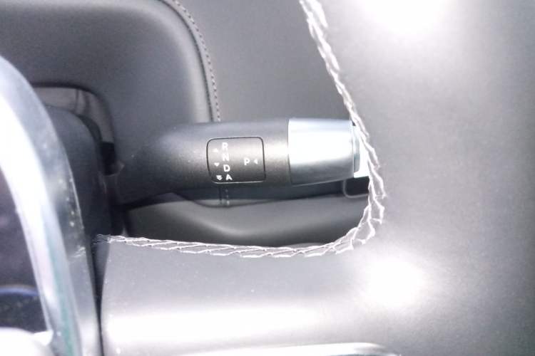 Used Li Auto L9 2025 Ultra Smart Refreshed Edition Gear Lever