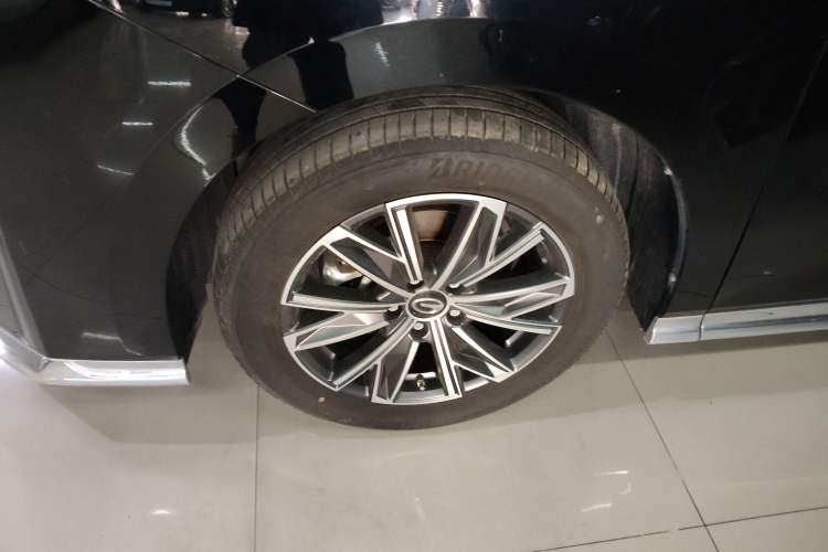 Used GAC Trumpchi M8 2024 Master Series 400T Prestige Edition
