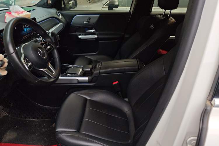 Used Mercedes-Benz GLB 2021 GLB 180 Fashion Model Left Front Seat