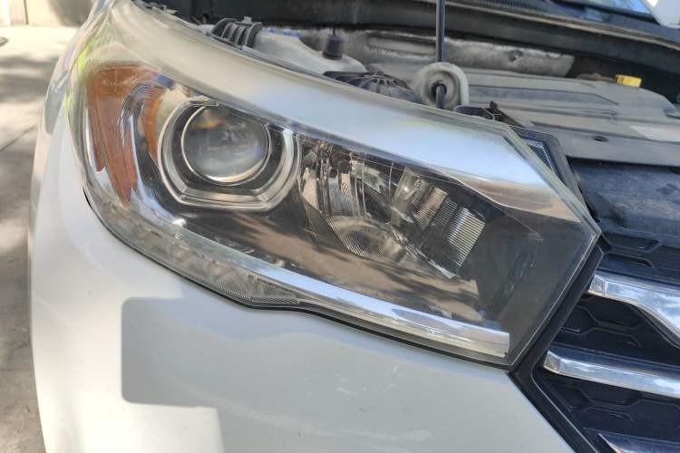 Used GAC Trumpchi GS4 2017 235T Automatic Two-Wheel Drive Luxury Smart Connectivity Version
