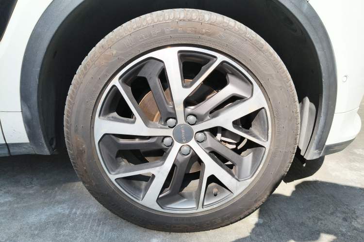Used Lynk & Co 01 EM-P 2019 1.5T PHEV Pro Right Front Wheel Hub