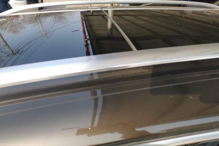 Used Volkswagen Tiguan L 2013 1.8TSI Automatic Two-Wheel Drive Luxury Model
