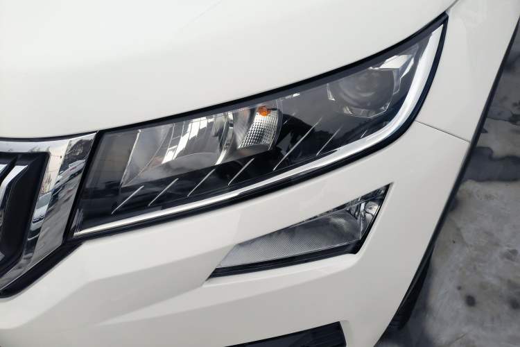 Used Skoda Kodiaq 2019 Restyled TSI330 7-Seater Two-Wheel Drive Comfort Edition China VI Standard
