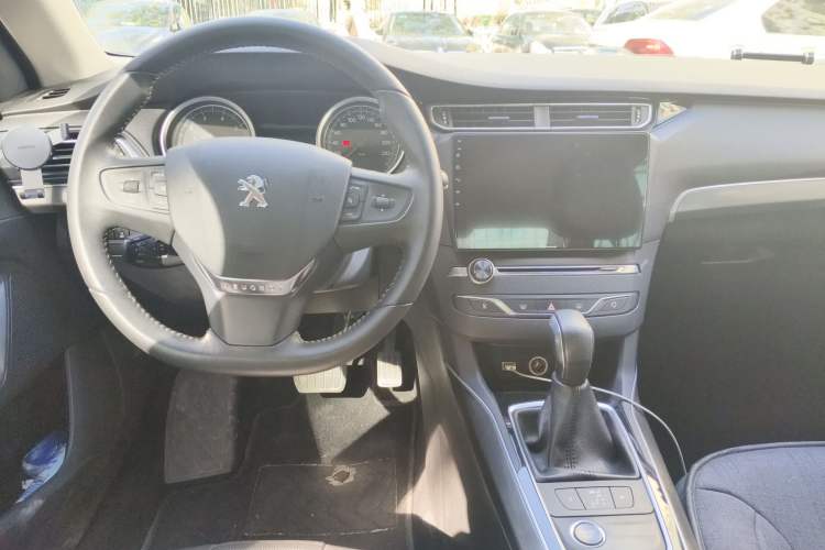 Used Peugeot 408 2014 1.6T Automatic Prestige Edition
