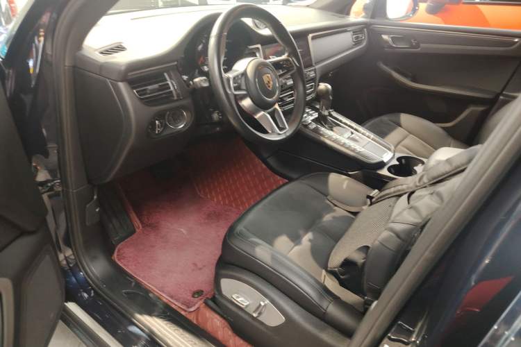 Used Porsche Macan 2020 Macan 2.0T
