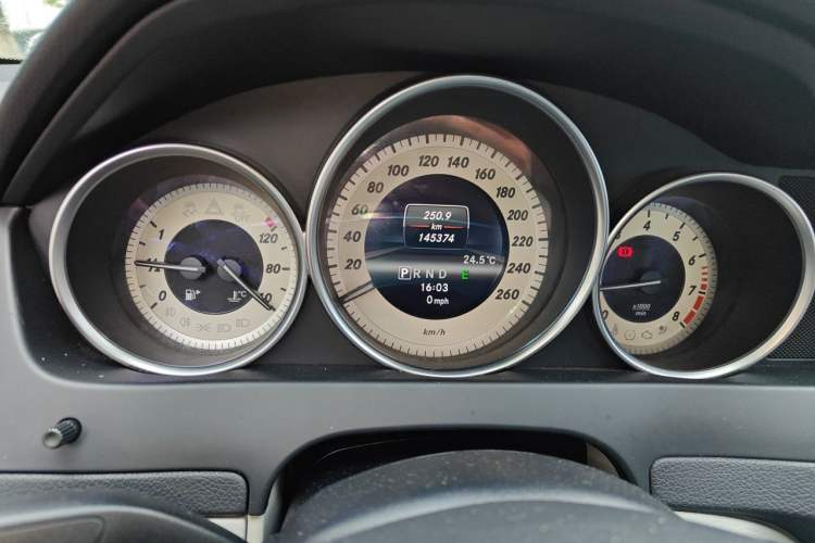 Used Mercedes-Benz C-Class 2013 C 260 CGI Elegant Model
