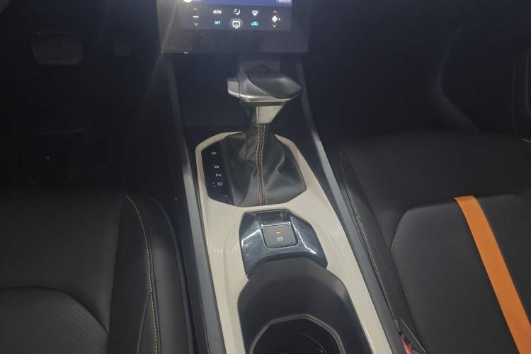 Used Dongfeng Aeolus Yixuan 2023 Mach Edition 1.5L Automatic Chasing Wind Version