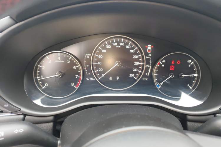 Used Mazda Mazda 3 Axela 2023 2.0L Automatic ZhiZhen Edition
