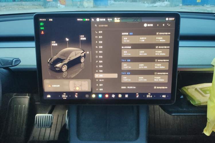 Used Tesla Model Y 2023 Long-Range All-Wheel-Drive Version