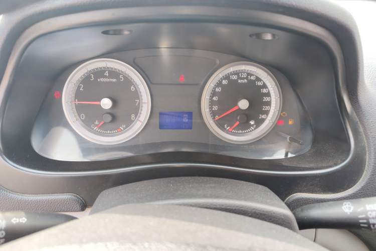 Used Geely Auto EC8 2013 2.0L Manual Elite Edition