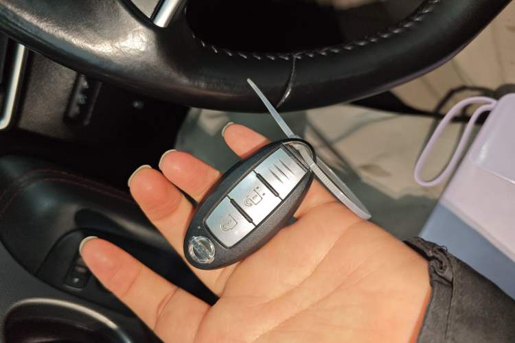 Used Nissan Qashqai 2019 2.0L CVT Luxury Edition Vehicle Key