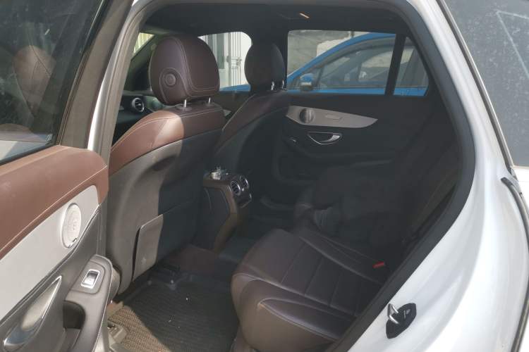 Used Mercedes-Benz GLC 2020 Facelifted GLC 260 L 4MATIC Dynamic Edition
