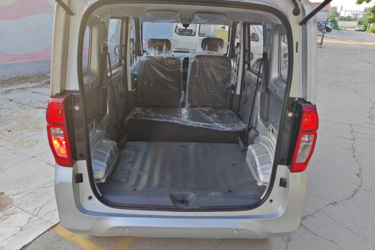 Used Wuling Zhiguang New Energy 2025 Standard Model