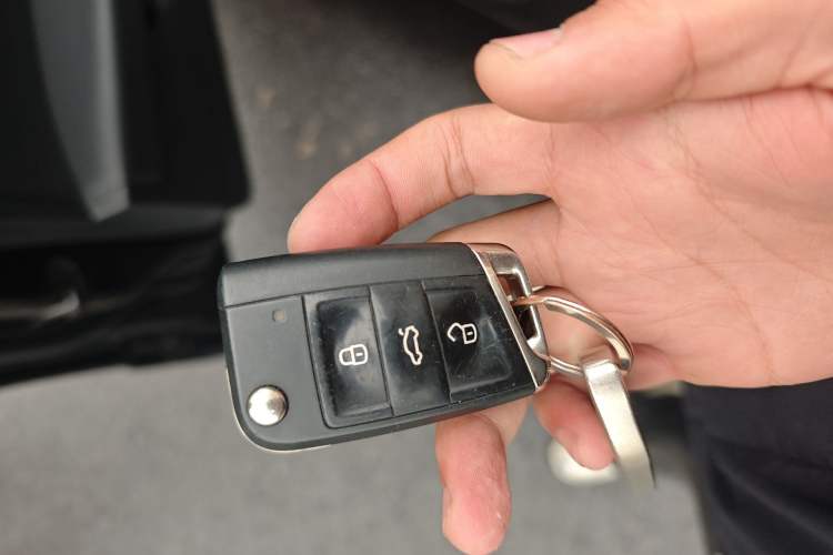 Used Volkswagen Tharu 2021 280TSI Two-Wheel-Drive Luxury Edition Vehicle Key