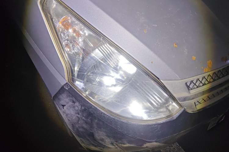 Used Wuling Rongguang V 2015 1.2L Base Version
