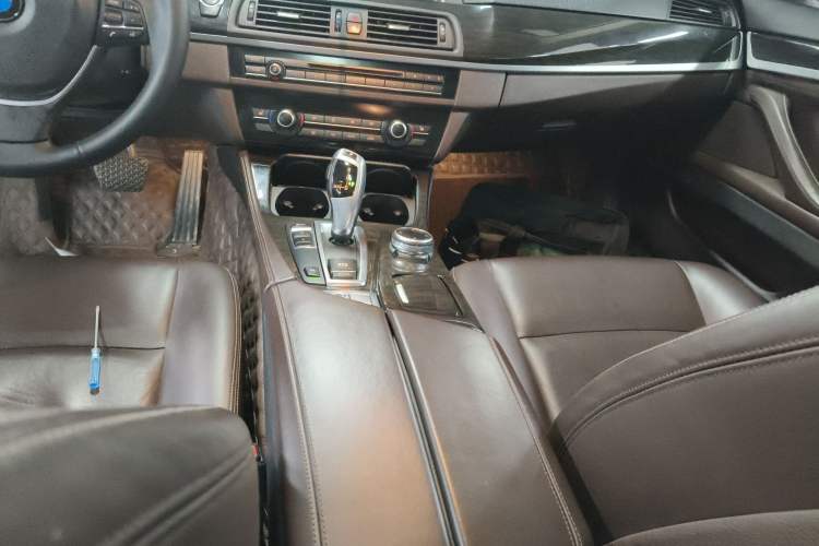 Used BMW 5 Series 2017 525Li Luxury Design Package