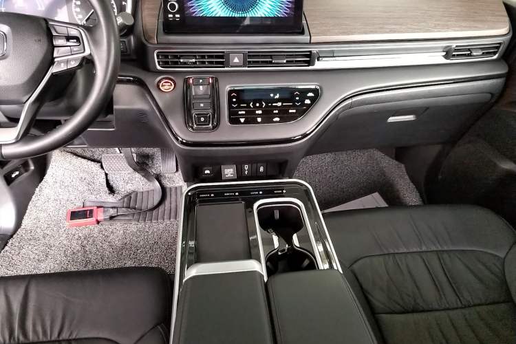 Used Honda Odyssey 2022 2.0L eHEV Sharp Enjoyment Edition
