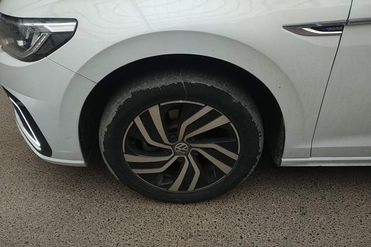 Used Volkswagen Bora Pure Electric 2020 Shan Model Left Front Wheel Hub