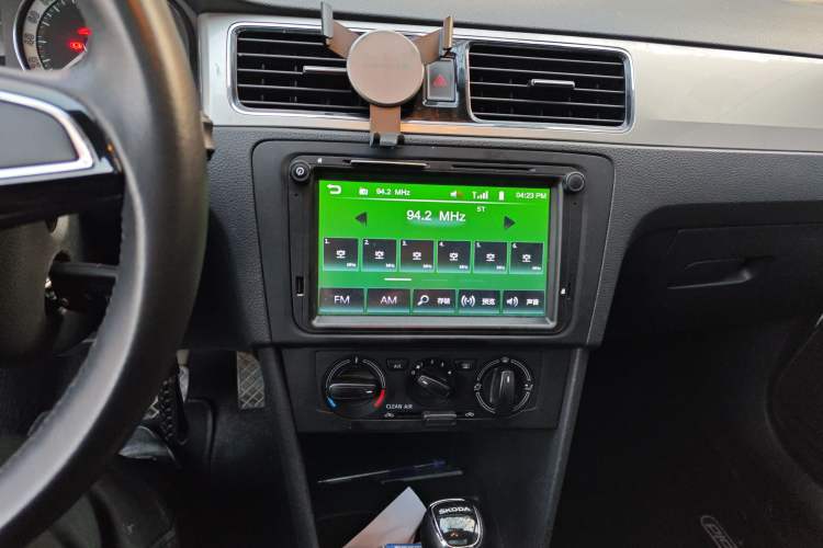 Used Skoda Rapid 2018 1.6L Automatic Comfort Edition
