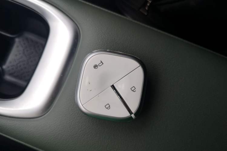 Used Baojun Spark EUV 2024 Prestige Edition 4 Seats