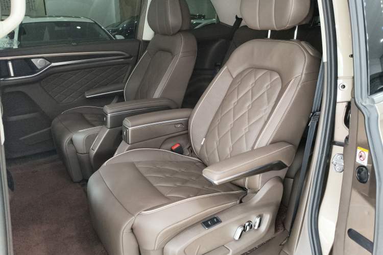 Used Volkswagen Viloran 2020 380TSI Prestige Edition