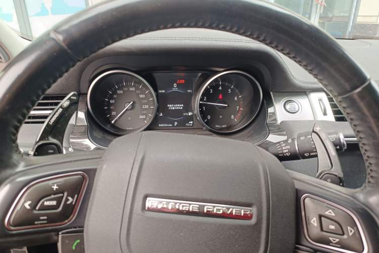 Used Land Rover Range Rover Evoque 2018 240 PS SE DYNAMIC Smart Edition