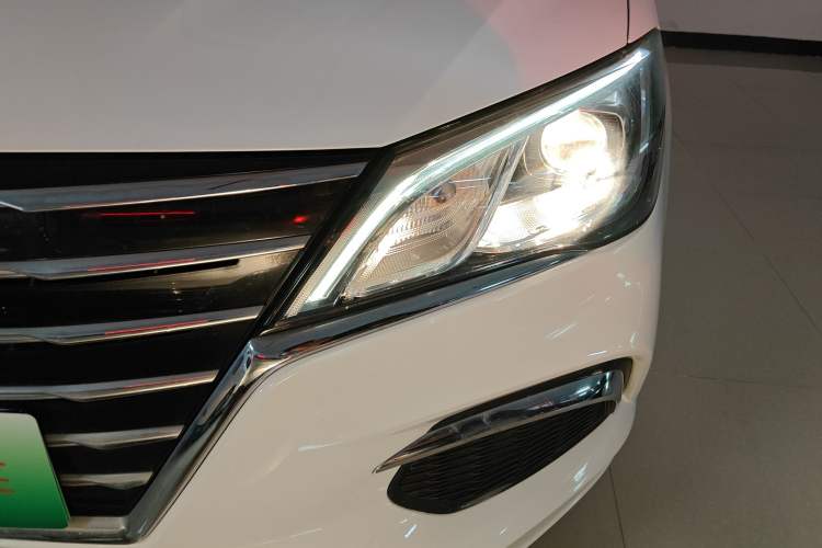 Used Roewe Ei5 2018 Internet Luxury Edition Left Front Headlight