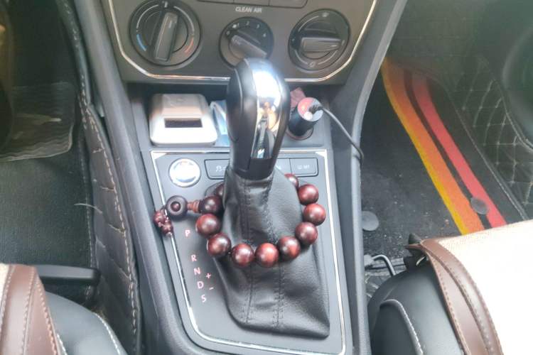 Used Volkswagen Lavida 2017 1.6L Automatic Comfort Edition