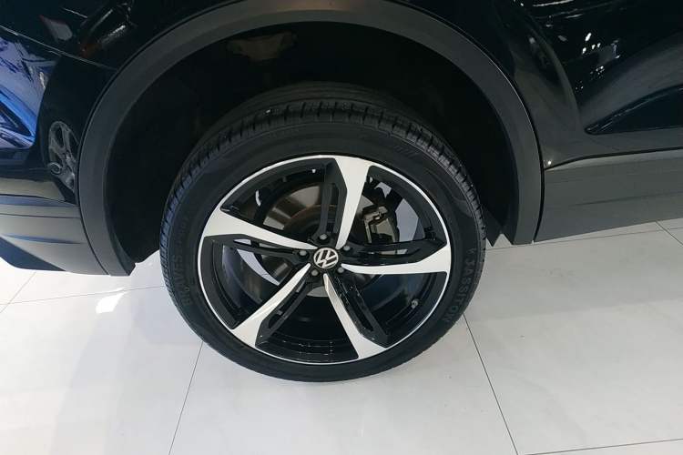 Used Volkswagen Touareg 2020 2.0 TSI RuiShang Edition China VI Standard
