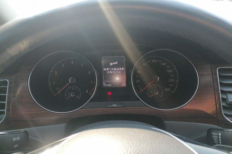 Used Volkswagen Golf Sportsvan 2016 280TSI Automatic Flagship Model Instrument Cluster