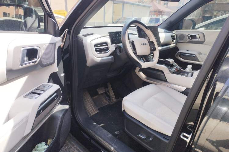 Used Formula Leopard Titanium 3 2025 501 km All-Wheel Drive Intelligent Driving Max Edition
