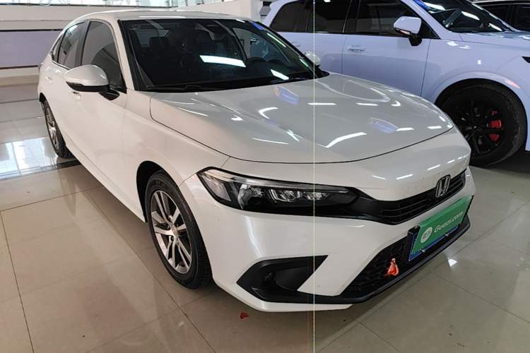 Used Honda Civic 2023 240TURBO CVT Dynamic Edition
