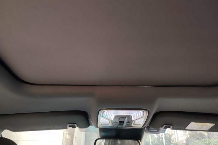 Used Oshan COS1 2018 1.5T Automatic Miao 7-Seater
