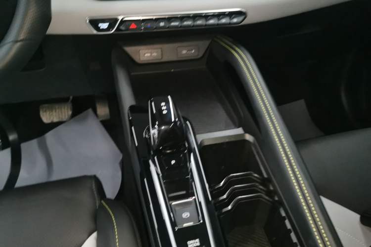 Used Geely Auto Coolray 2023 Bin Yue COOL 1.5TD DCT Champion Edition