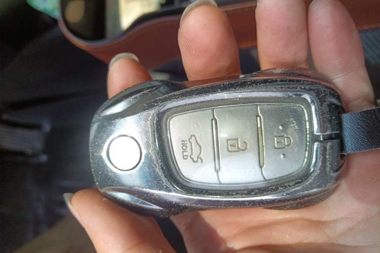 Used Hyundai Mistra 2014 1.8L Automatic Smart GLS
