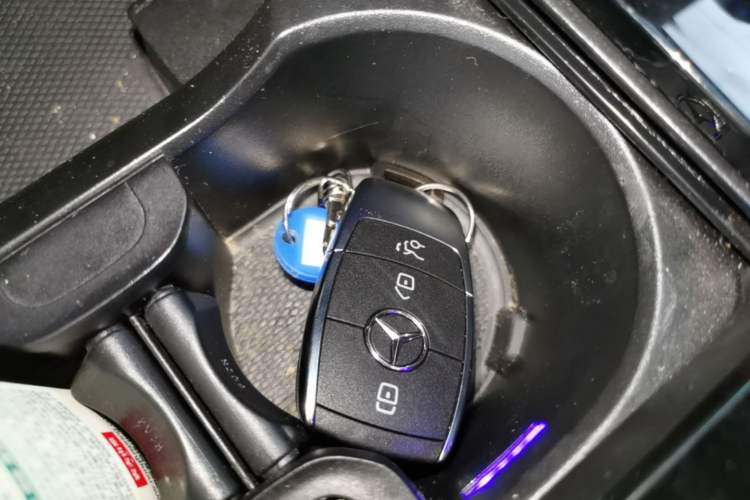 Used Mercedes-Benz A-Class 2022 Revised Version A 200 L Sport Sedan Fashionable Style