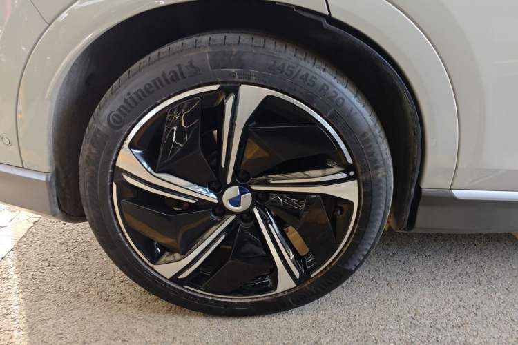 Used Denza N7 2023 Long-Range Performance Edition