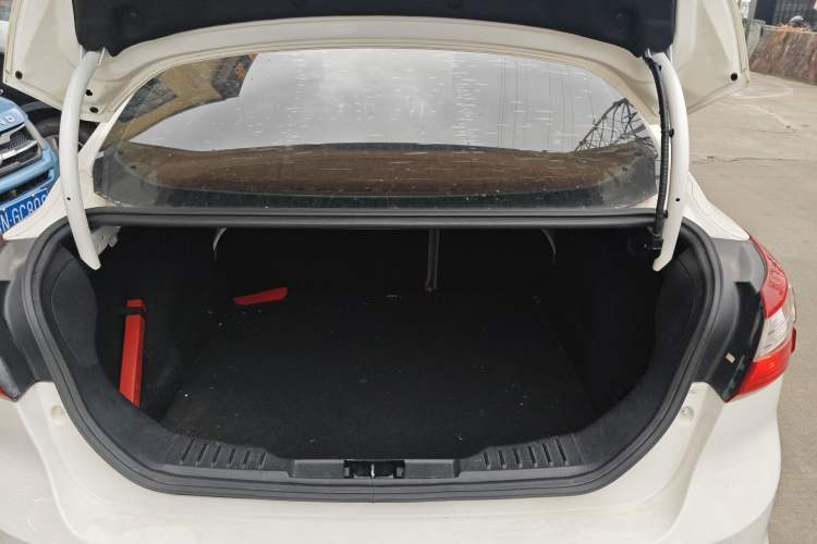 Used Ford Focus 2012 Sedan 2.0L Automatic Flagship Model