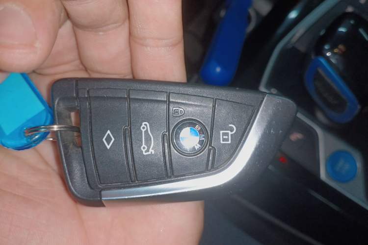 Used BMW iX3 2022 Leading Model Vehicle Key