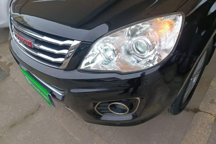 Used Haval H6 2013 Upgraded Model 1.5T Manual Two-Wheel Drive Elite Version